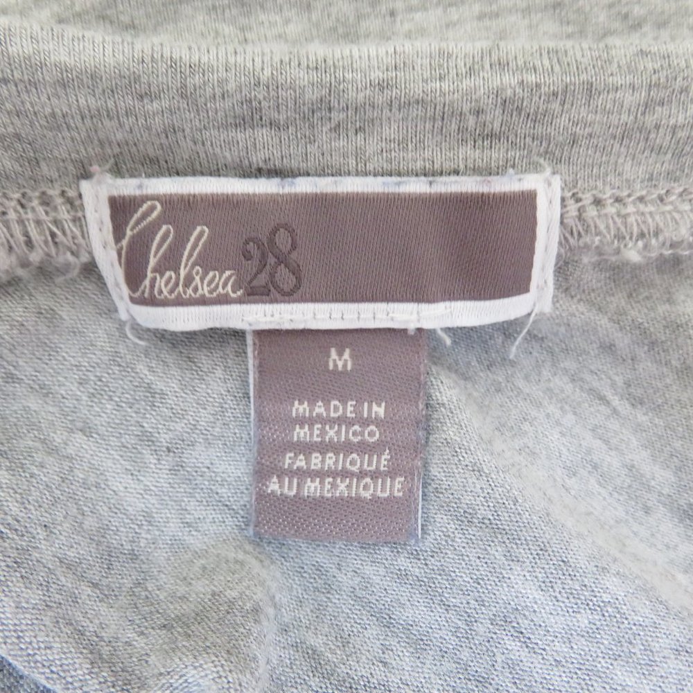 Chelsea 28 (Nordstrom) Gray Ruffle sleeve v back tee size M - Picture 5 of 8